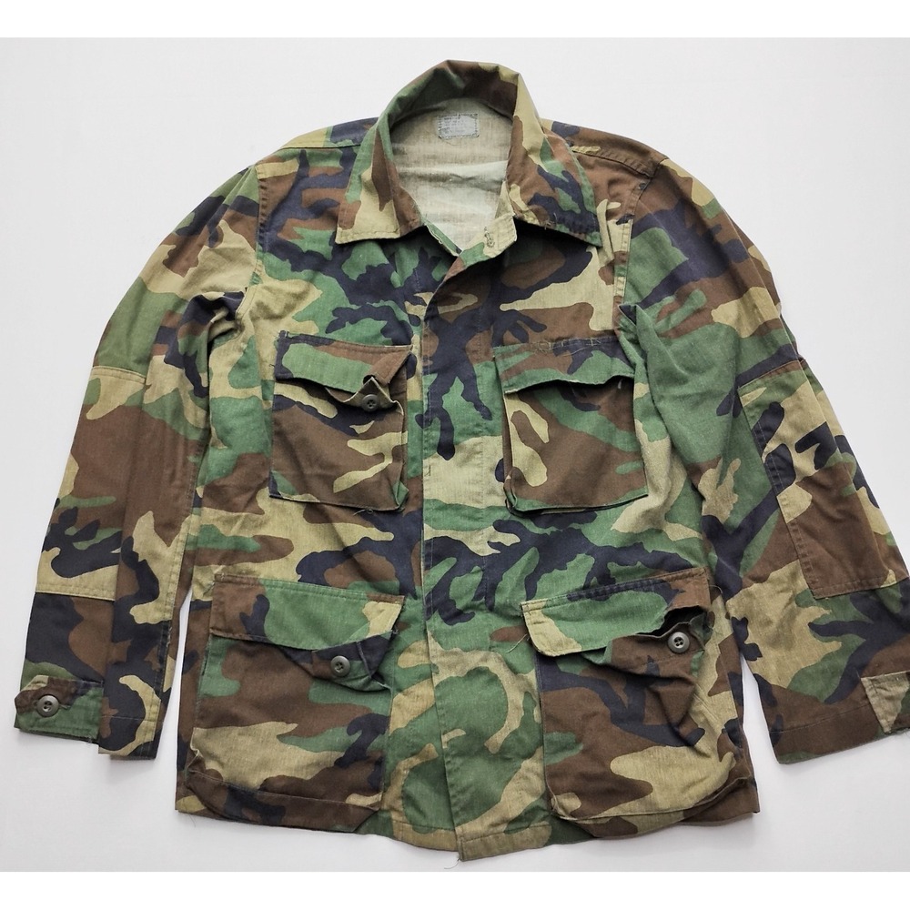 US Military Combat Woodland Camo Field Coat Size Medium Regular vintage